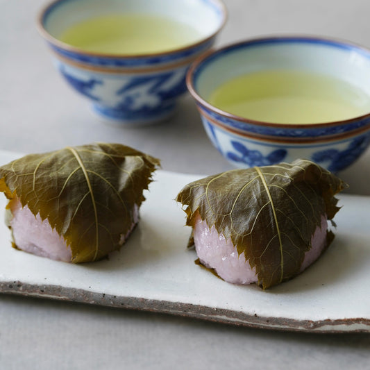 桜餅にはどんなお茶が合う？