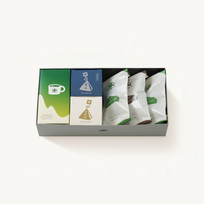 京都 宇治 中村藤吉本店のマルトベイク（フィナンシェ）、『抹茶』と『ほうじ茶』、ミクスチャ、中村藤吉本店を代表する中村茶、藤吉茶のティーバックのプチボックス［Cube］を詰め合わせ。