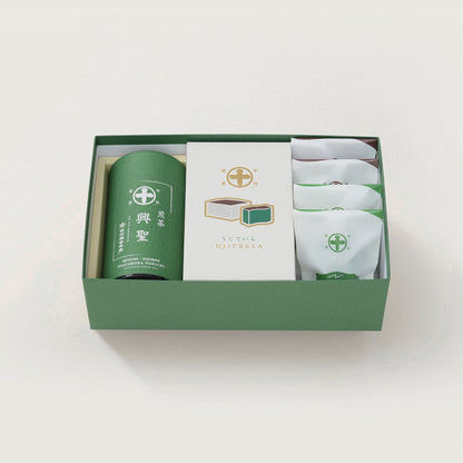 Sencha "Kousho" and baked sweets assortment