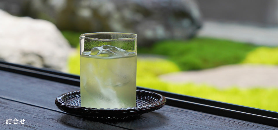 お茶やお菓子の詰合せもご用意。
お好みで内容の変更もさせていただきます。