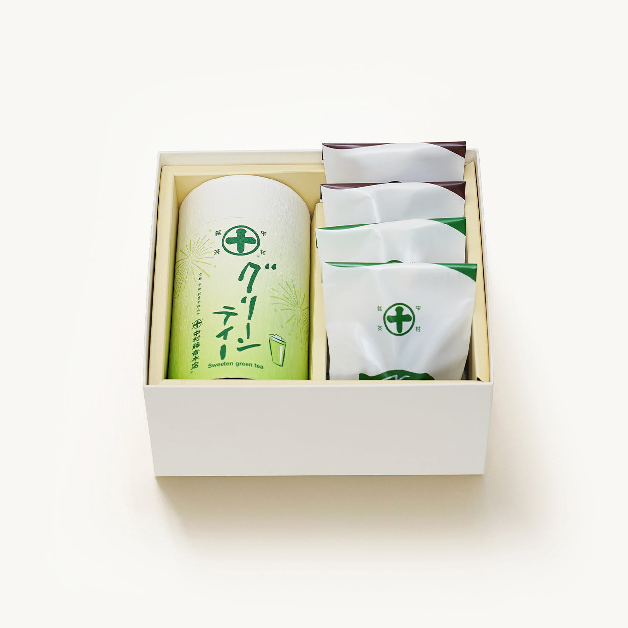 京都 宇治 中村藤吉本店のマルトベイク（フィナンシェ）、抹茶とほうじ茶各2個と、グリーンティー缶の詰め合わせギフト。